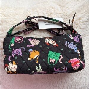 NWT Vera Bradley Quilted Cotton Slouchy Crossbody Bag in Black & Multicolor Cats